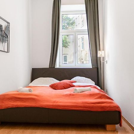 Welcoming 3Br Budget Apt. Well Connected เวียนนา ภายนอก รูปภาพ