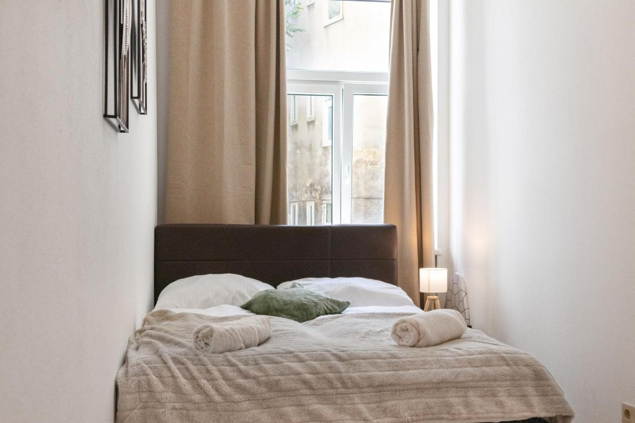 Welcoming 3Br Budget Apt. Well Connected เวียนนา ภายนอก รูปภาพ