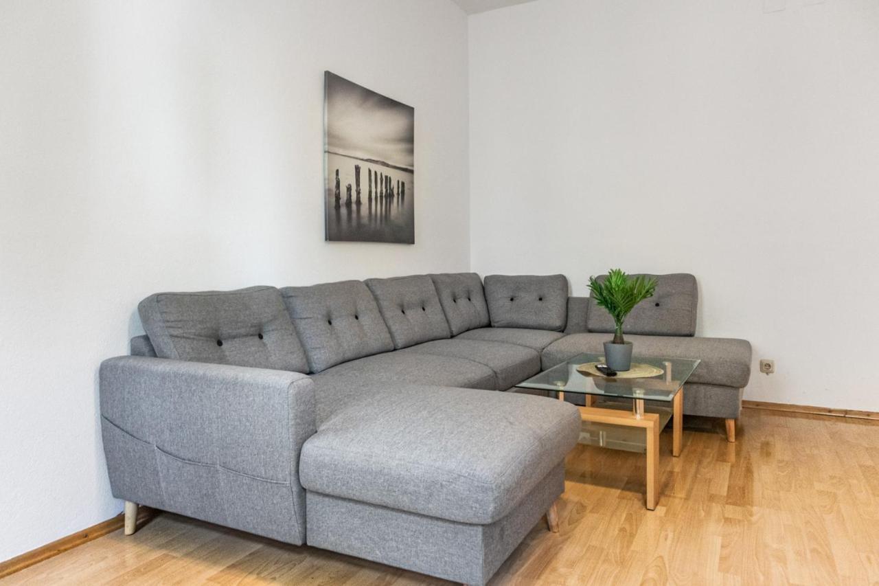 Welcoming 3Br Budget Apt. Well Connected เวียนนา ภายนอก รูปภาพ